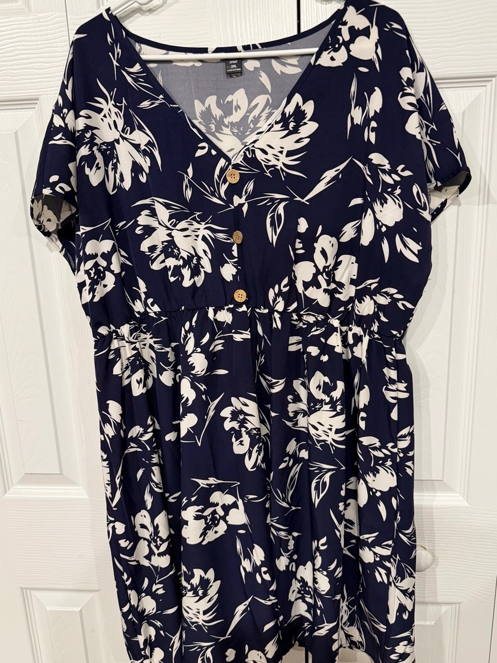 SHEIN Navy and White Floral V-Neck Midi Dress
